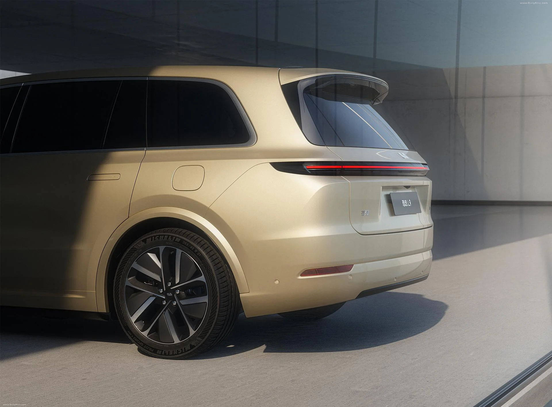 Li Auto L9 interior detail 3