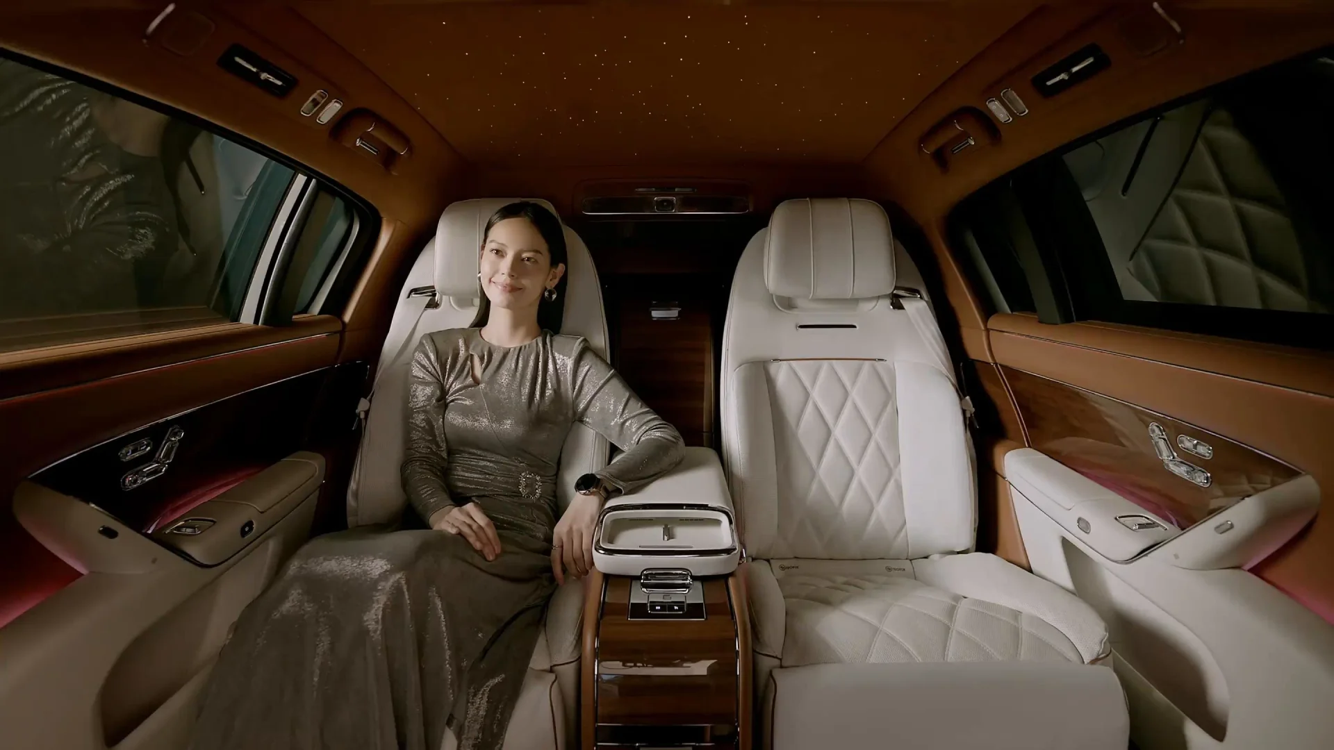 Maextro S800 interior detail 3